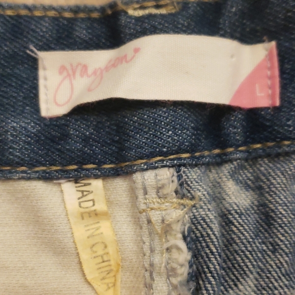 Grayson shorts - Picture 2 of 3